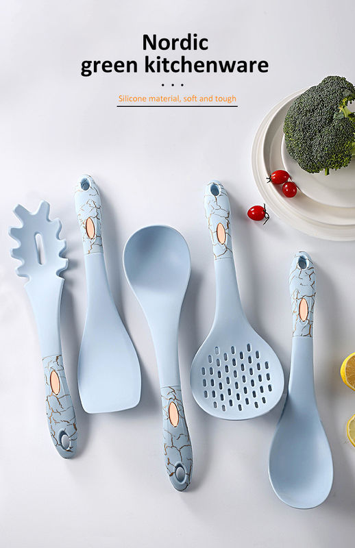 Portable Silicone Kitchen Utensils Set Multipurpose Lightweight